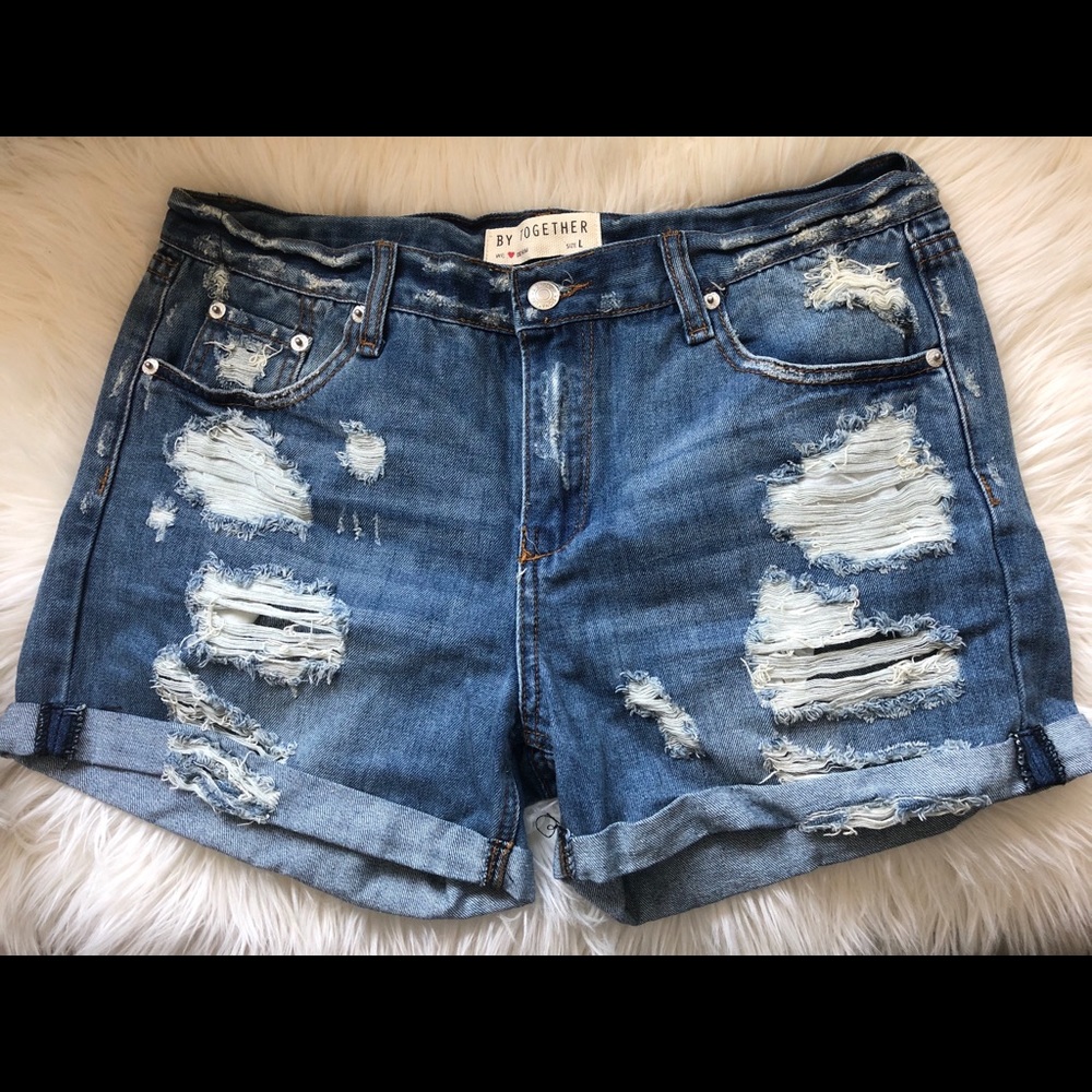 Vici Distressed Jean Shorts